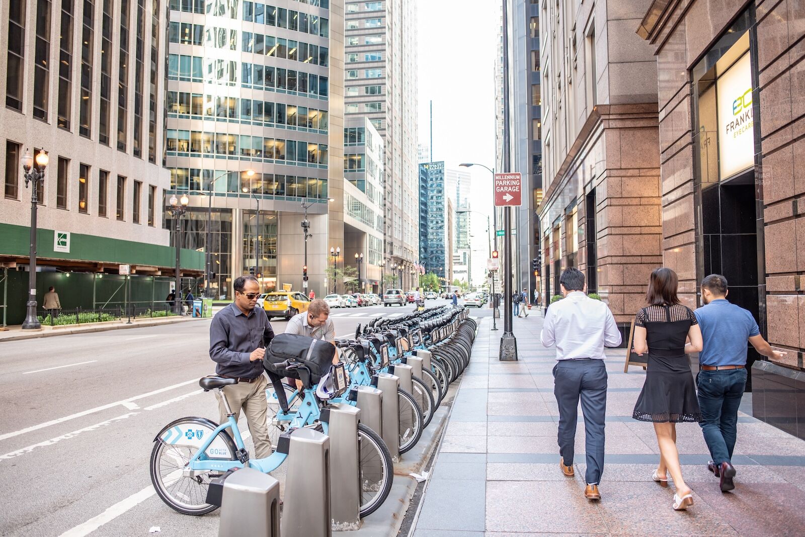 divvy bike rack in chicago