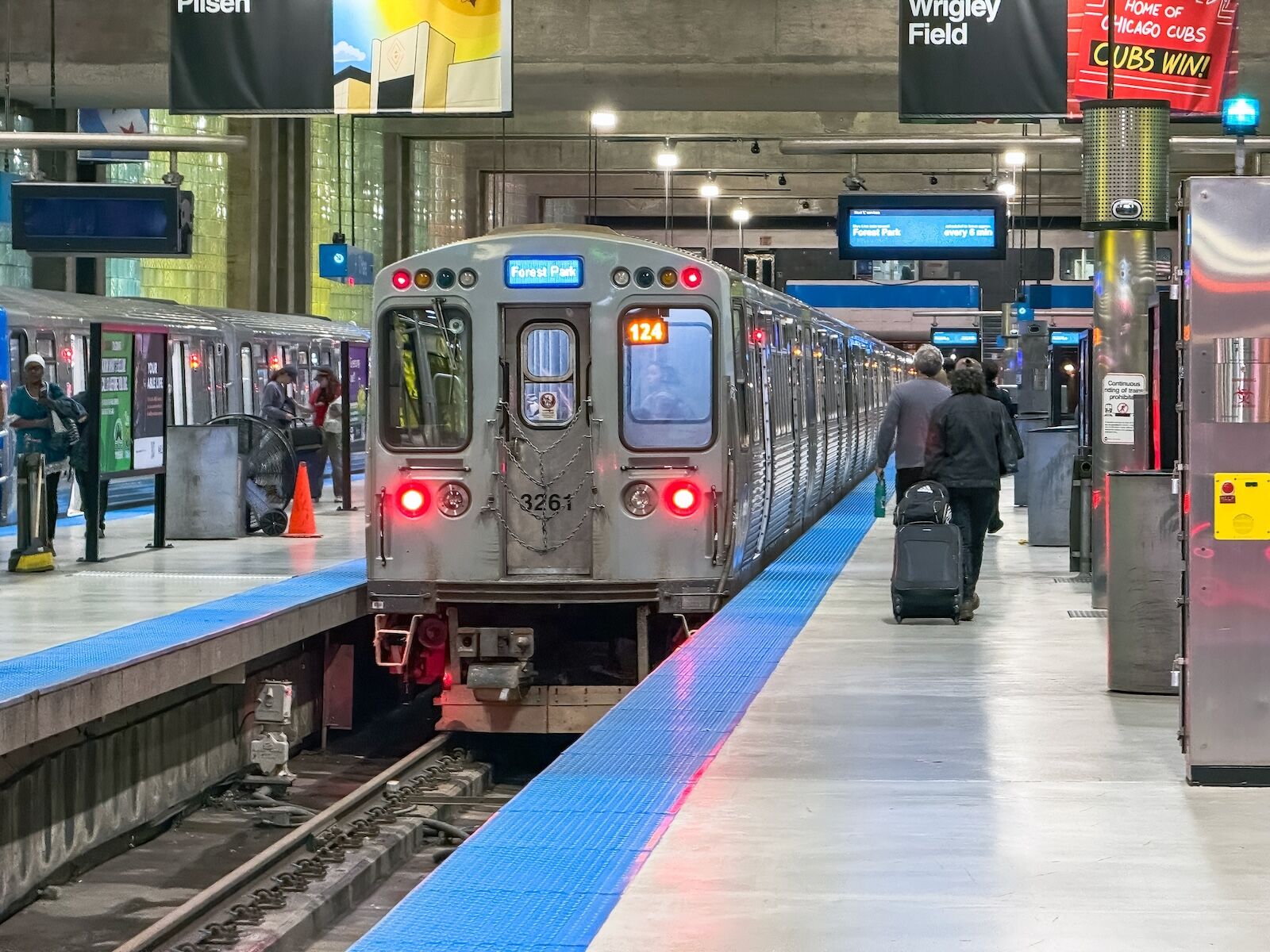 l-train at station in chicago