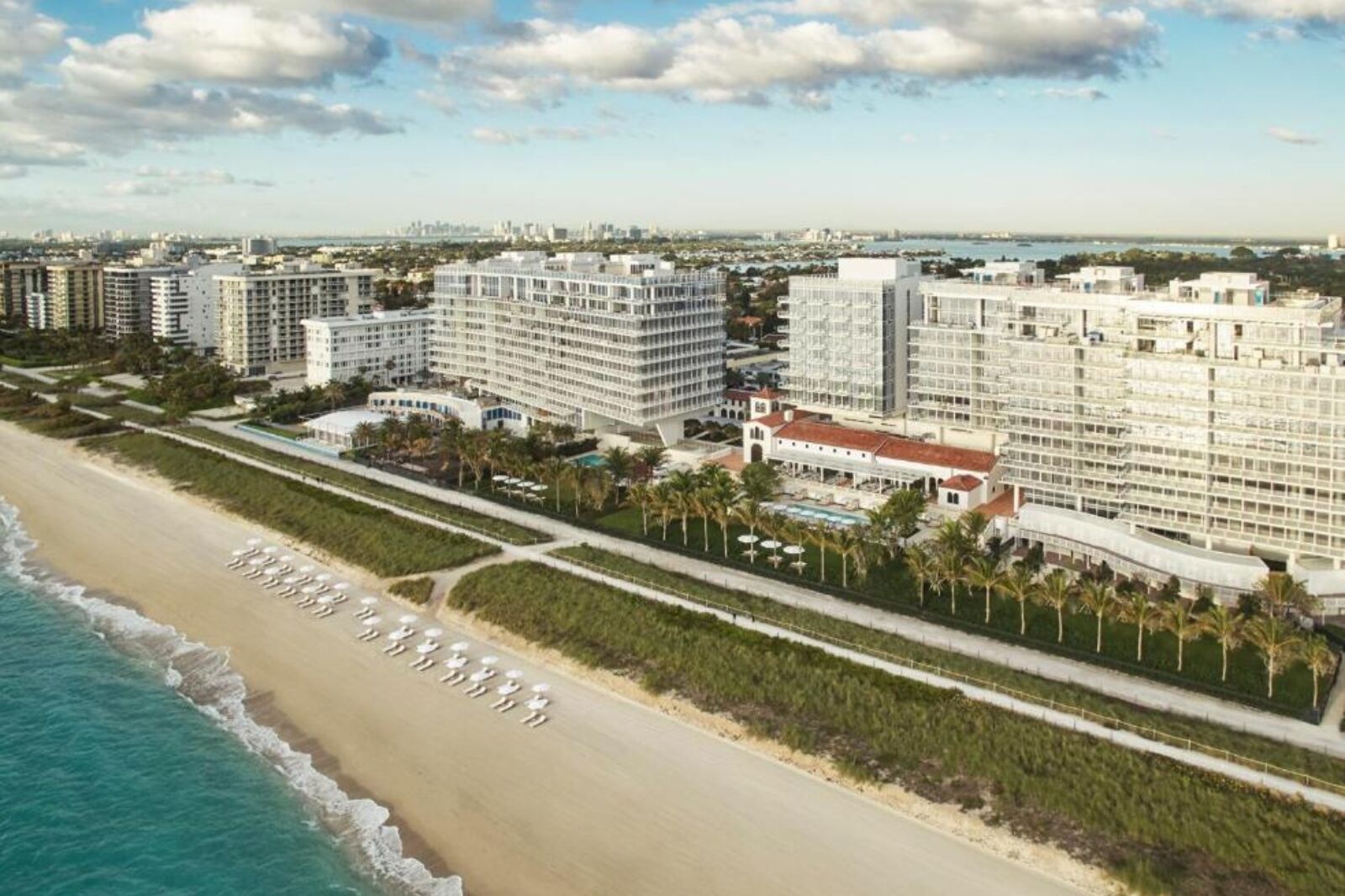 Four Seasons Hotel at The Surf Club