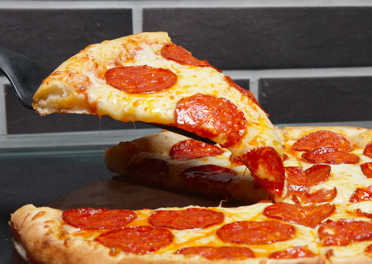 pizza-by-the-slice-is-a-better-value-than-a-standard-pie-here-s-how