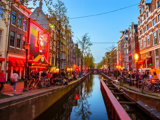 places to visit in red light district amsterdam