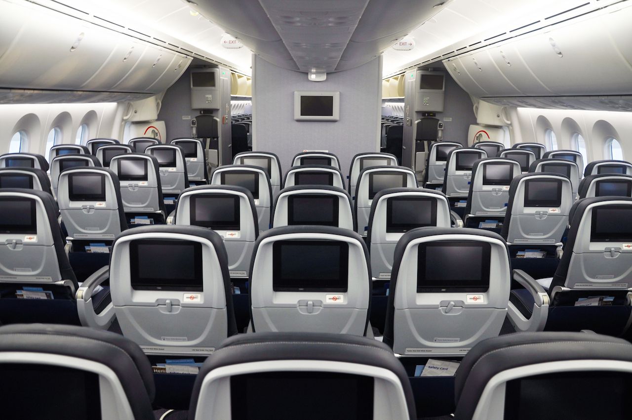 Major US Airlines Admit Seatback Screens Have Cameras