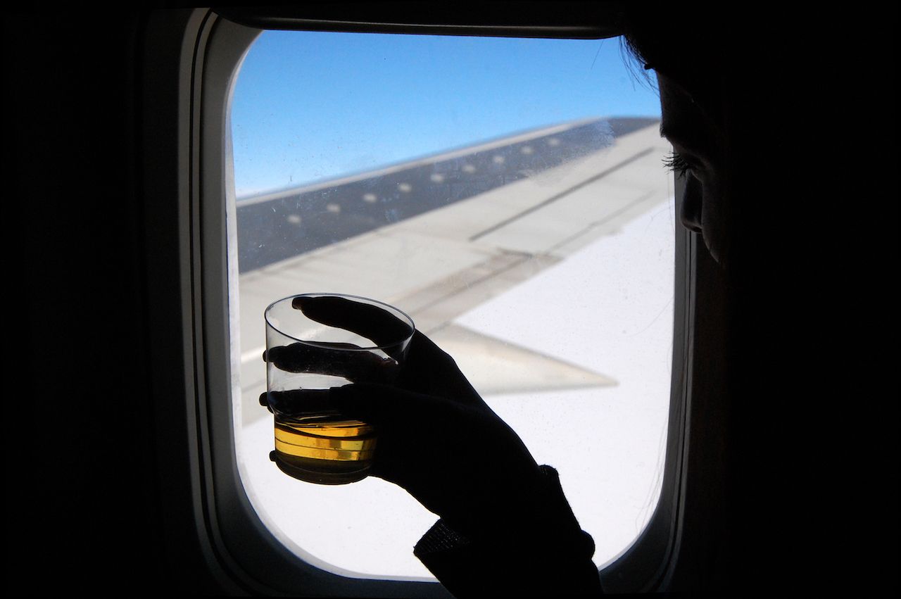 can-you-bring-and-drink-your-own-alcohol-on-a-plane-faa-laws-explained