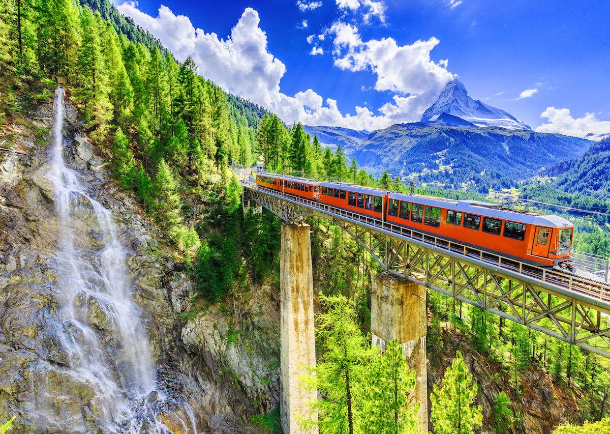 How To Visit Switzerland by Train and What Is the Glacier Express