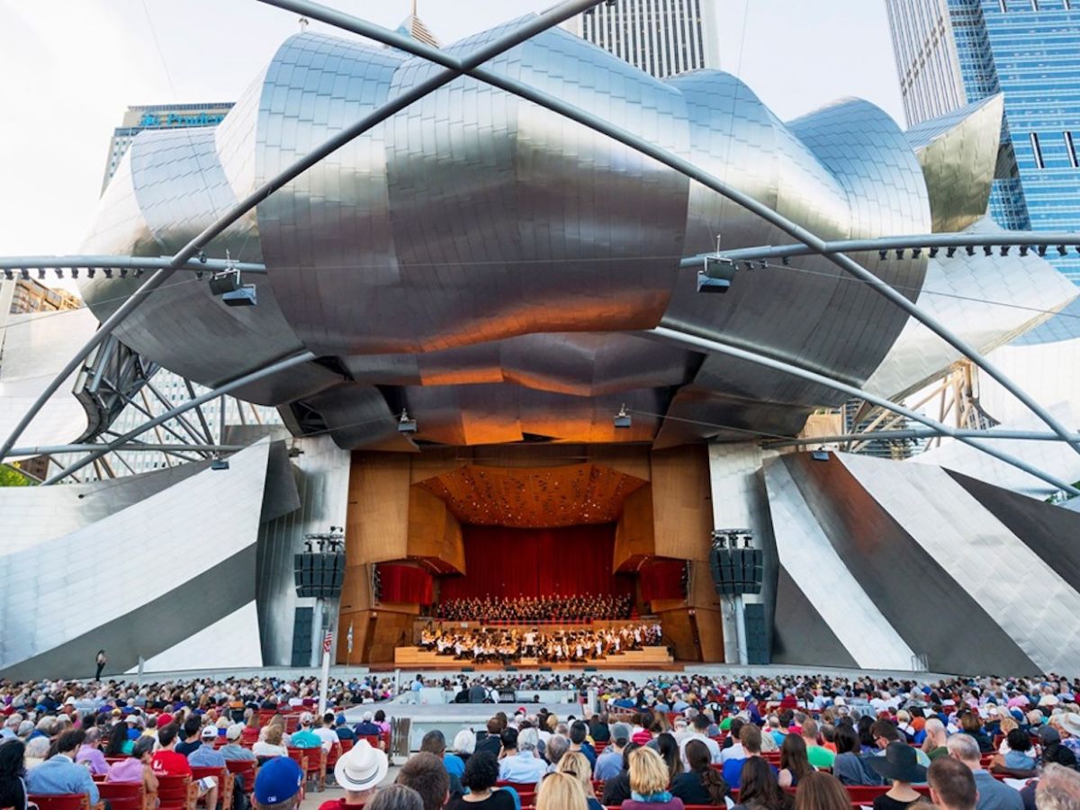 Best Outdoor Music Venues In Chicago