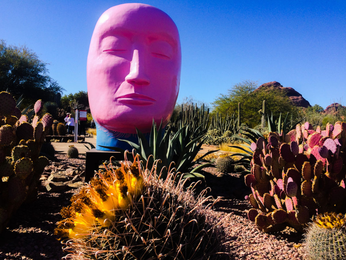 Pink-ceramic-sleeping-head-