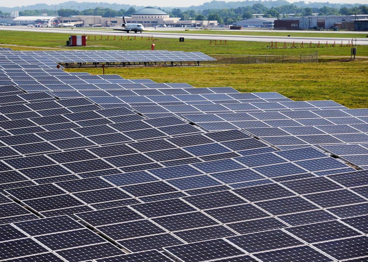 Chattanooga Airport Operates Fully on Solar Energy