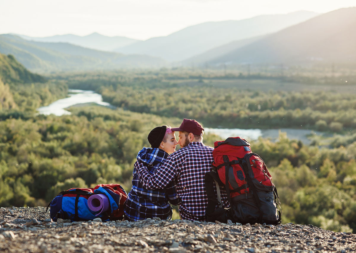 The Best Tips For Backpacking With Your Partner
