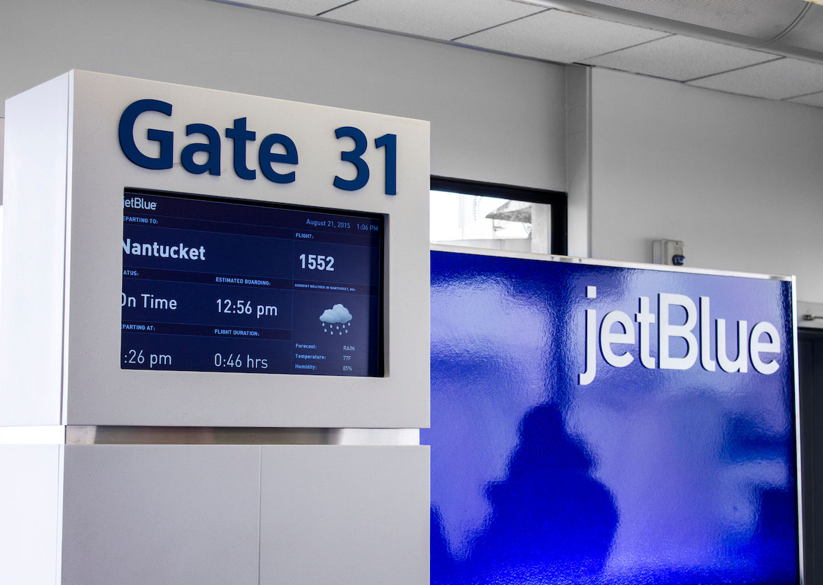 Gate editor. JETBLUE реклама. JETBLUE салон. General Edward Lawrence Logan International. Gate Airport.