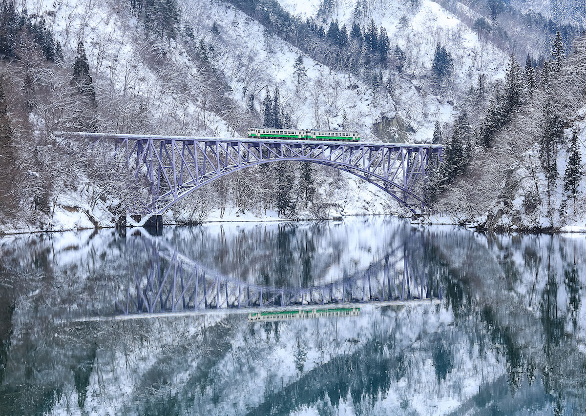 The Best Winter Train Rides Through Beautiful Snowscapes