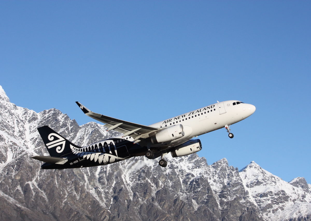 best airline to fly to new zealand from canada