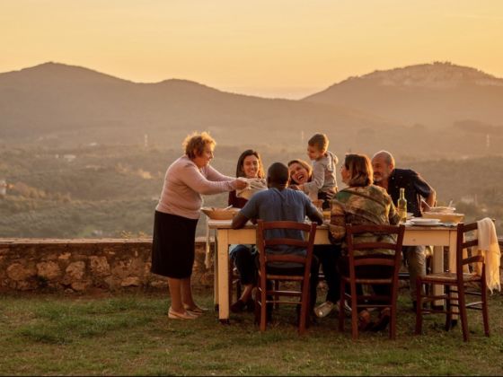 Airbnb Is Sending 100 Home Cooks to Italy