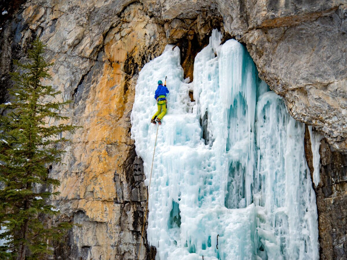 What to Do in Banff in Winter: 9 Options for Non-Skiers