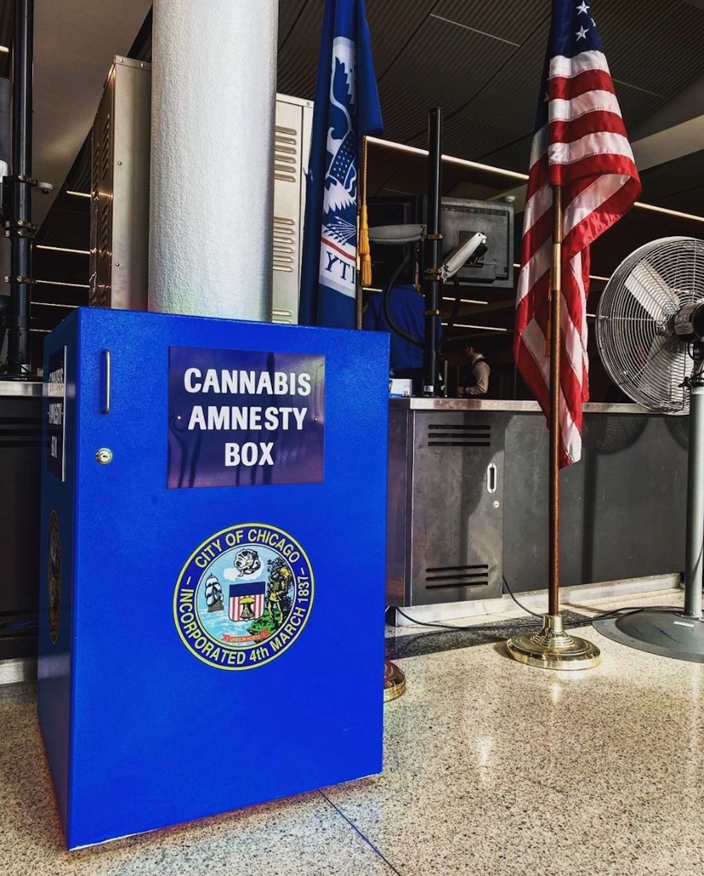 Man Steals Weed From Chicago 'cannabis Amnesty Box'