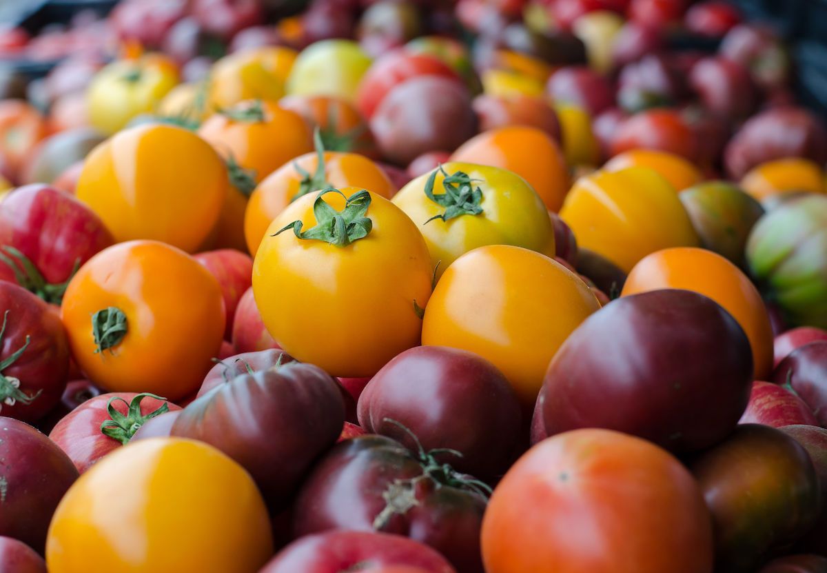 9-of-the-best-farmers-markets-in-california