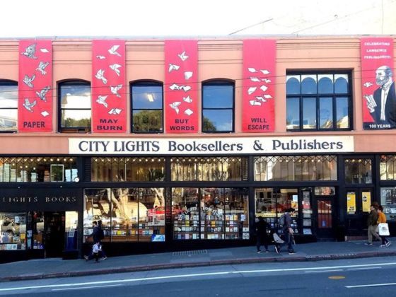 Mudret detekterbare Eksperiment City Lights Bookstore in San Francisco Saved From Closure