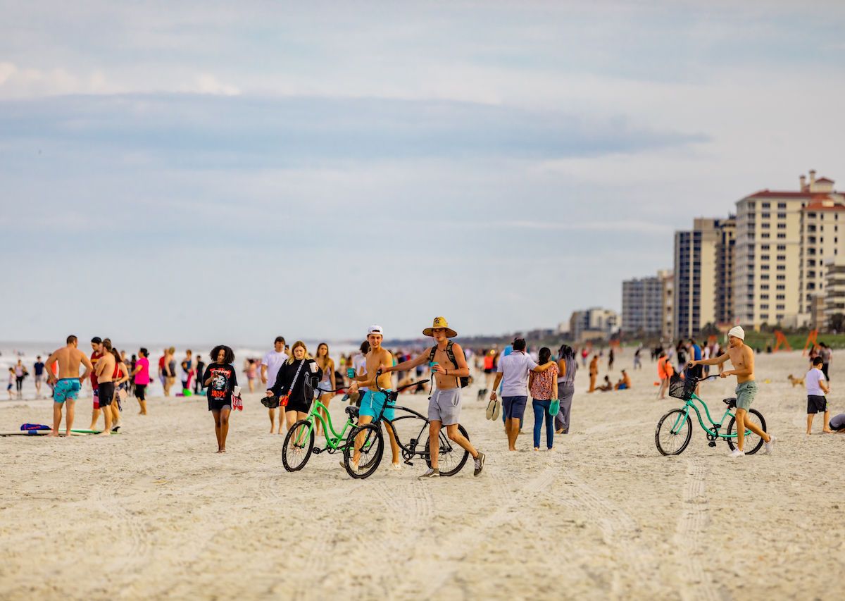 Jacksonville, Florida, Reopens Beaches Amid COVID19