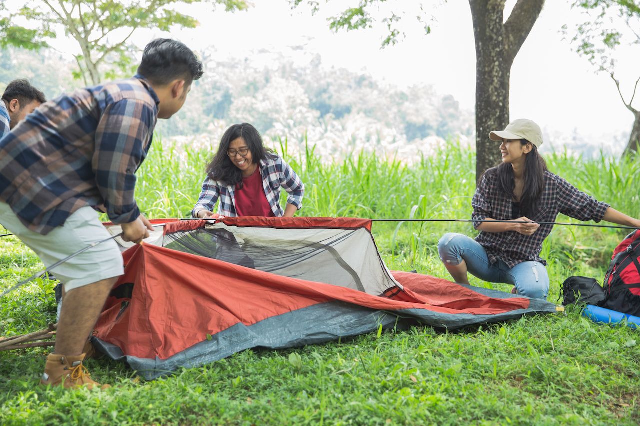 how to pitch a tent