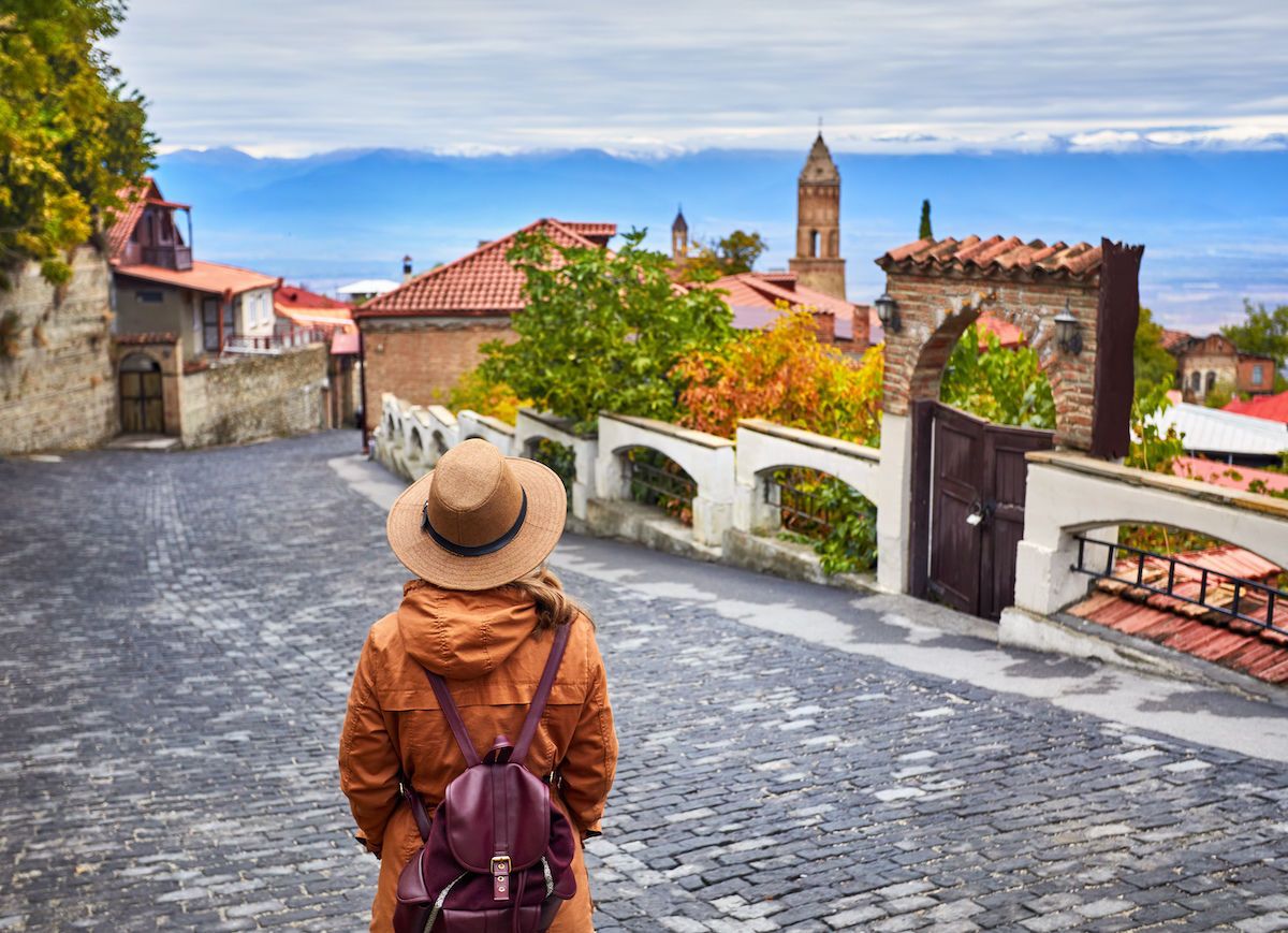 To American Expats Please Don't Come to Until You've Understood These 5 Things