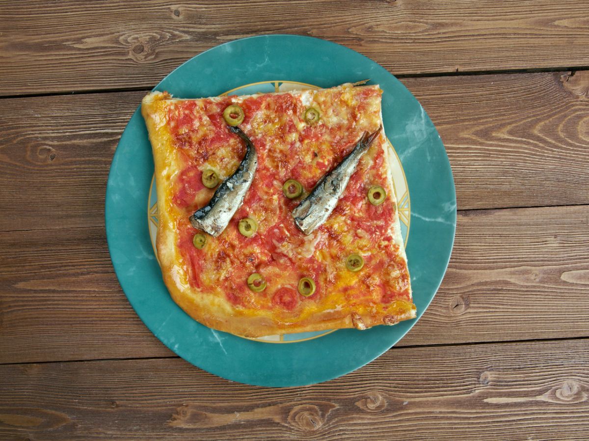 10 Odd Things People Put on Pizza