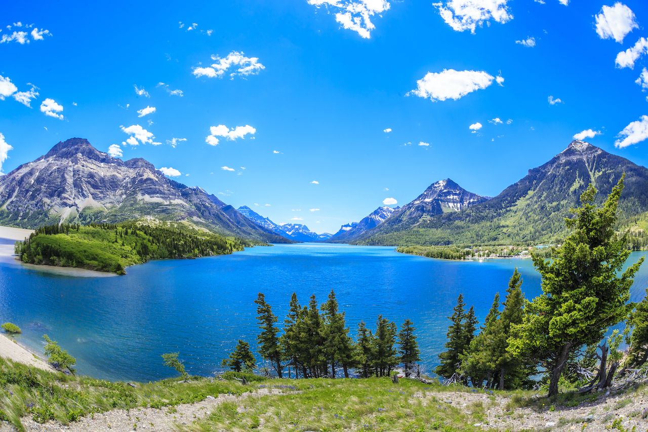us unesco sites - waterton montana lake 