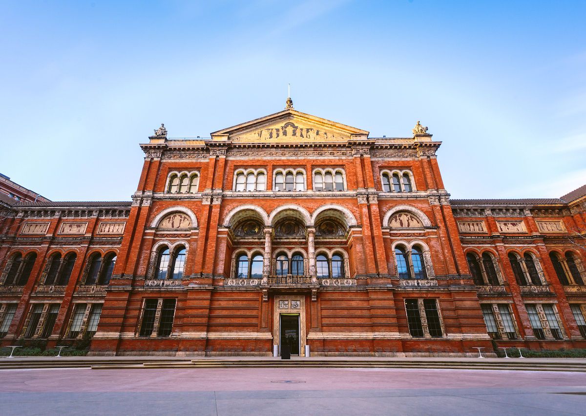 Moda and the V&A Museum: A New Collaboration  V & a museum, British  architecture, Victoria and albert museum