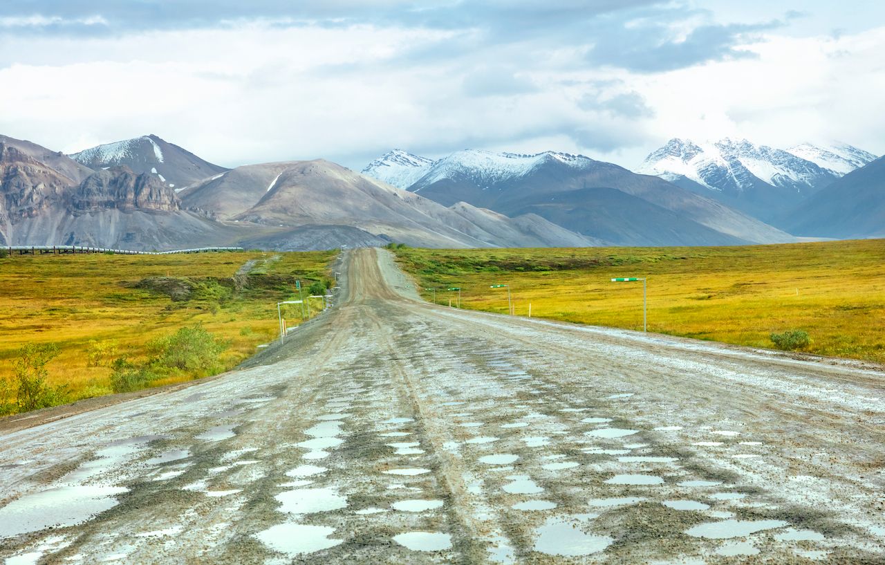 A view of the Brooks mountain range from the Dalton Highway