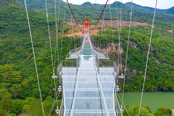 China Opens The Longest Glass Bottomed Bridge In The World China Opens The Longest Glass Bottomed Bridge In The World