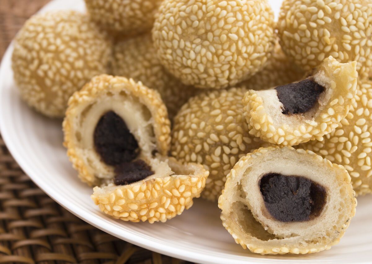 Chinese Desserts With Sesame Seeds