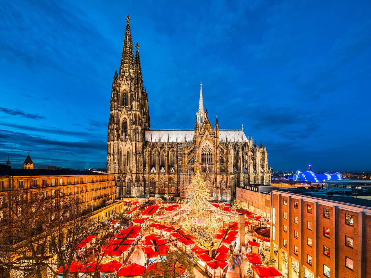 Christmas market in front of the Cathedral of Cologne, Germany