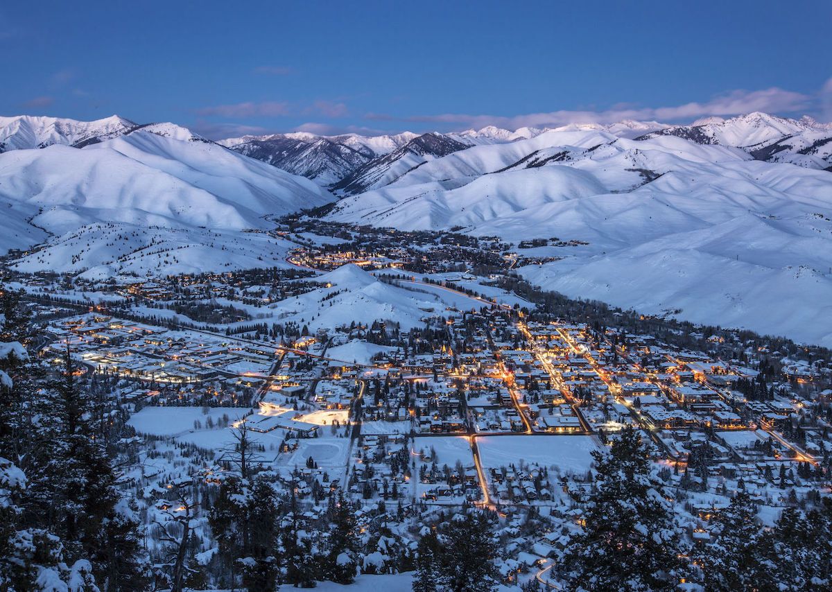 Sun Valley Parking: Your Guide To Navigating The Slopes & Streets