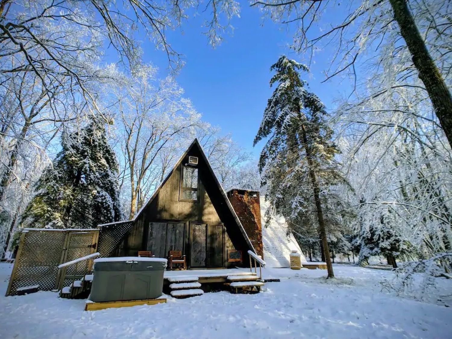 The Alpine A-frame cabin rental in Pennsylvania