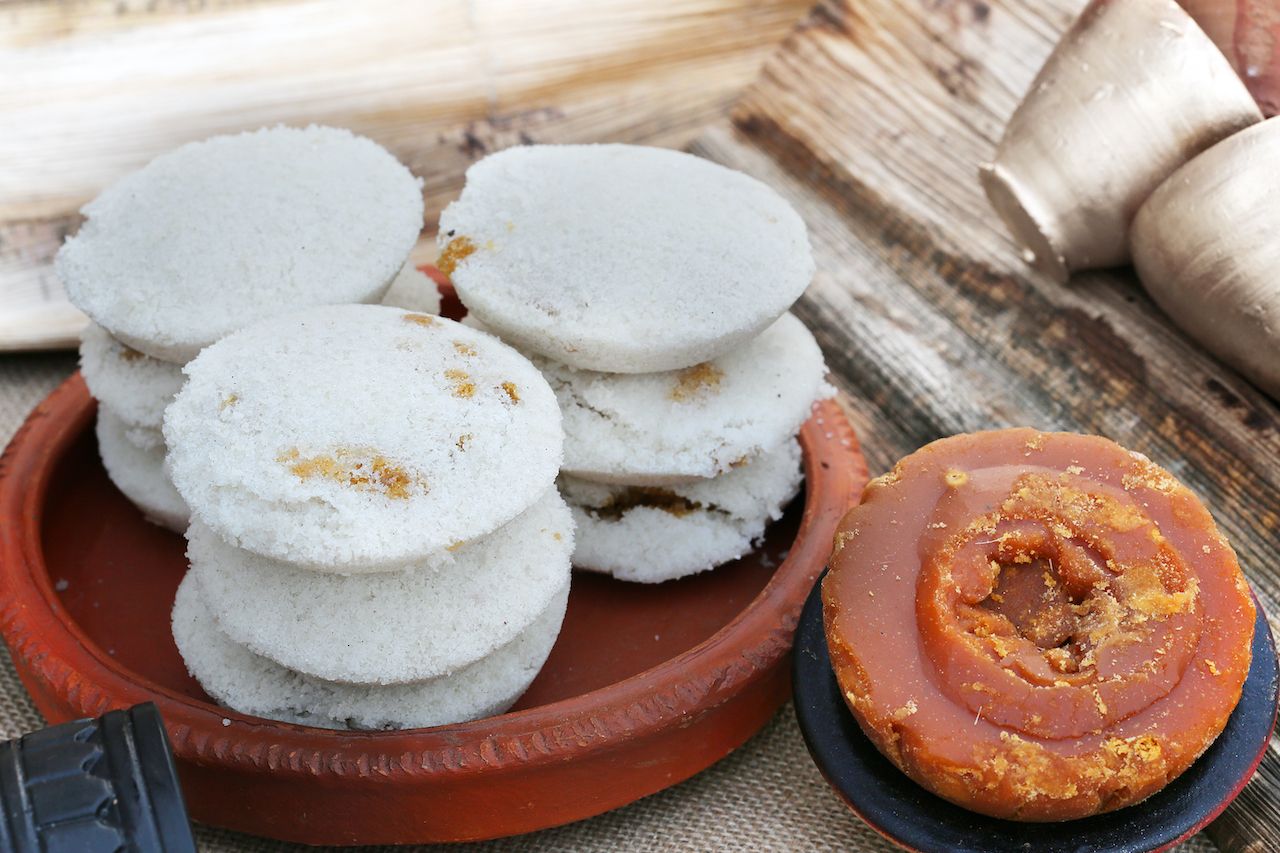 Bangladeshi rice cake