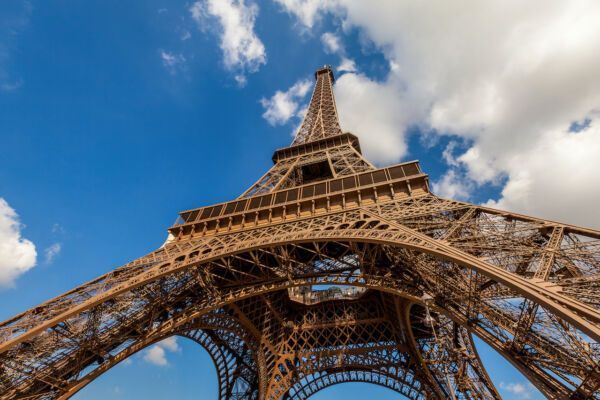 Eiffel Tower to Be Painted Gold for the 2024 Olympic Games