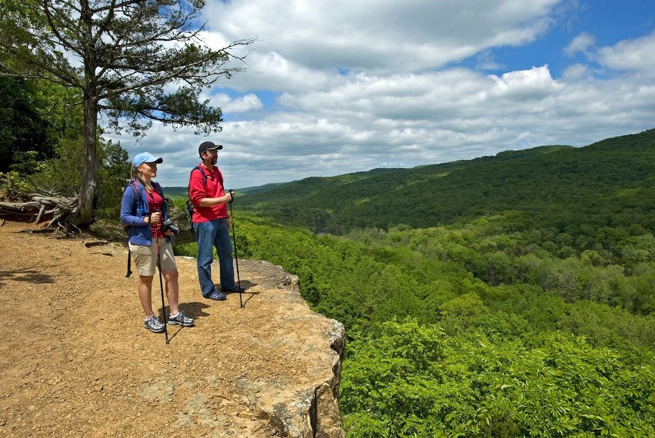 Hiking to the Beautiful White Rocks Along the Appalachian Trail in