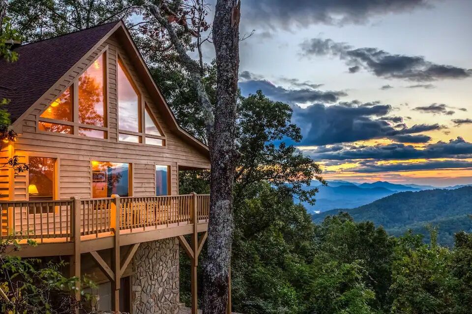 Top 15 Smoky Mountain Cabin Rentals for a Getaway