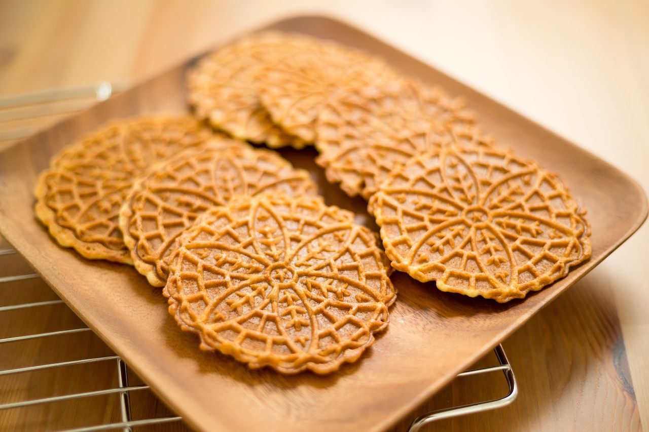 Pizzelle cookie