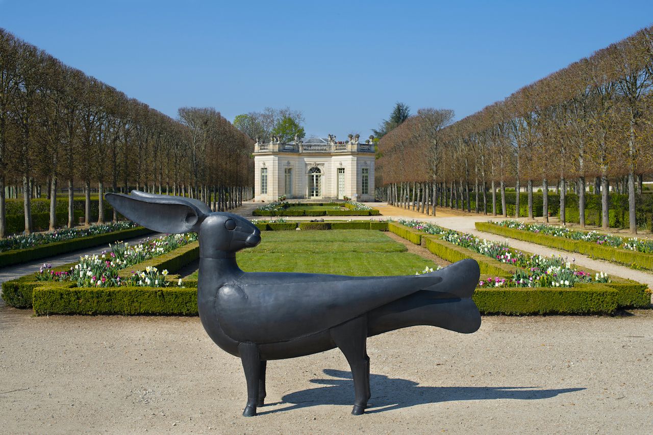 Animal sculptures Versailles, Rabbit