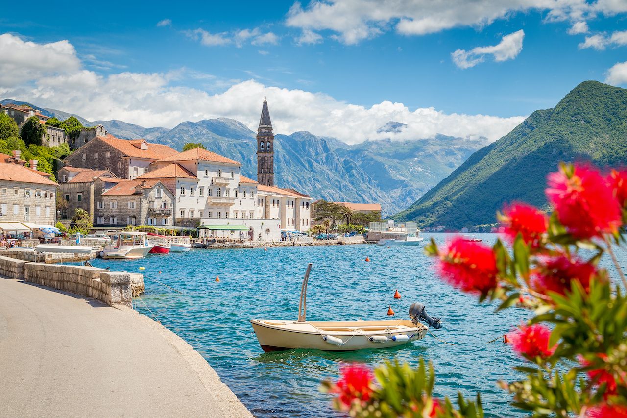 Scenic,Panorama,View,Of,The,Historic,Town,Of,Perast,At Day trips from Dubrovnik