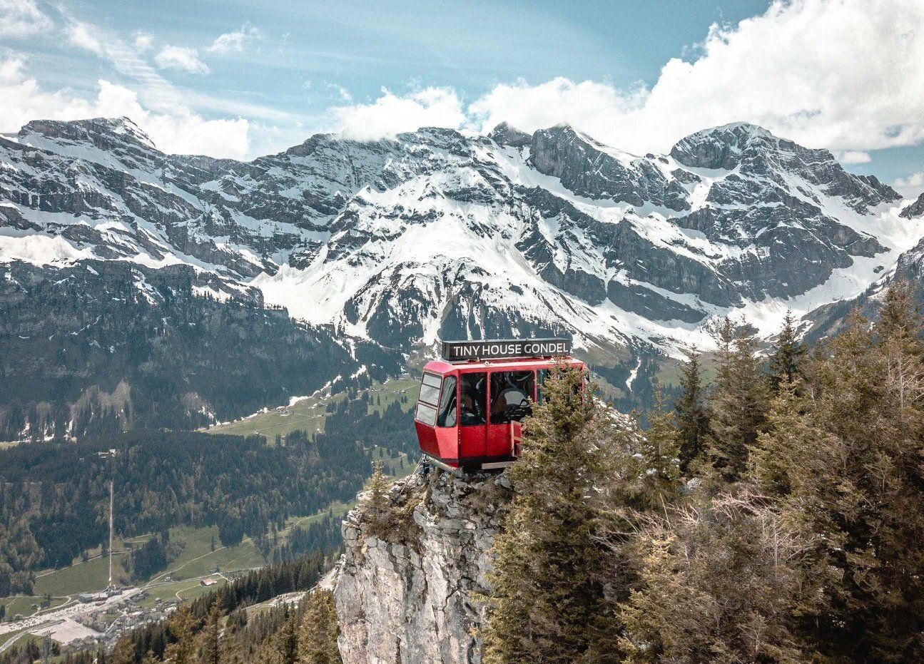 Tiny House Gondel, Brunni in Switzerland is a great place to stay for epic views, Switzerland views