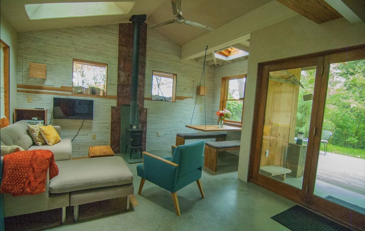cabin, Airbnbs in Asheville