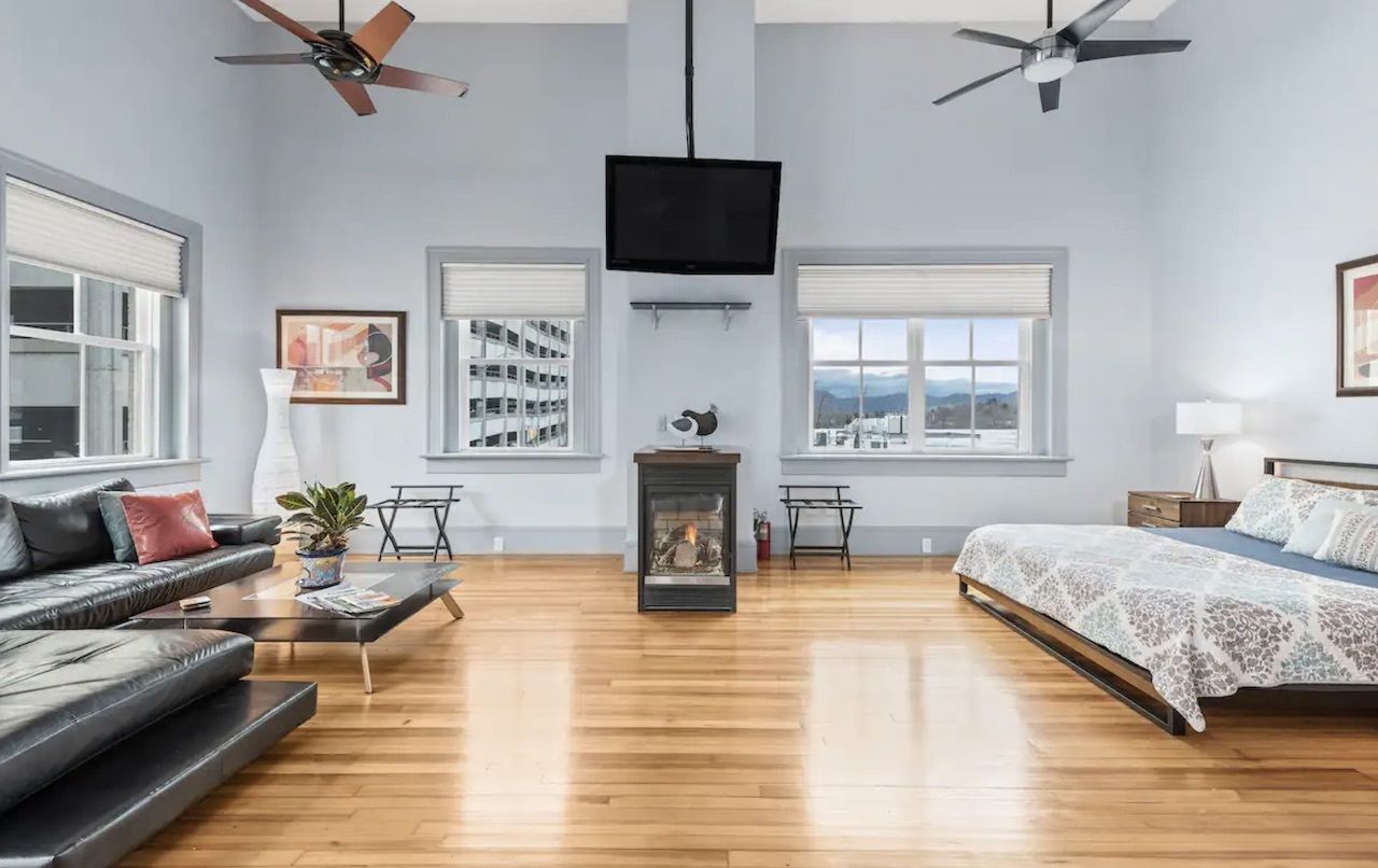 hip, Airbnbs in Asheville