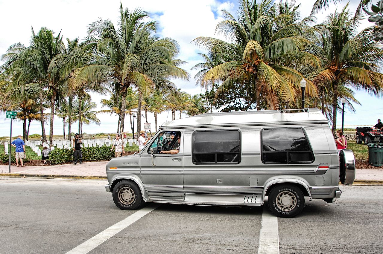 Miami,/,Usa,-,10/10/2016,:,Camper,Van,In,Ocean, Where to camp for free in a van