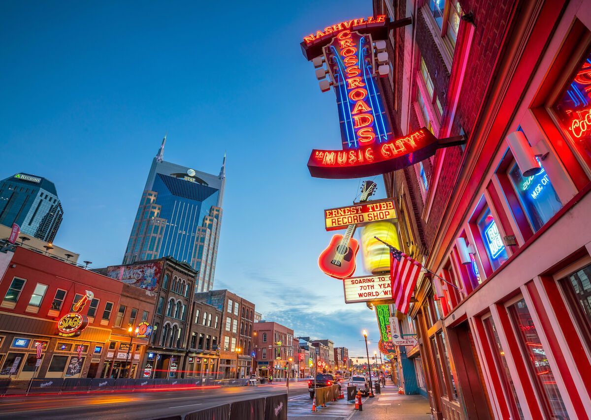 8 Places to Experience Nashville Music and Culture