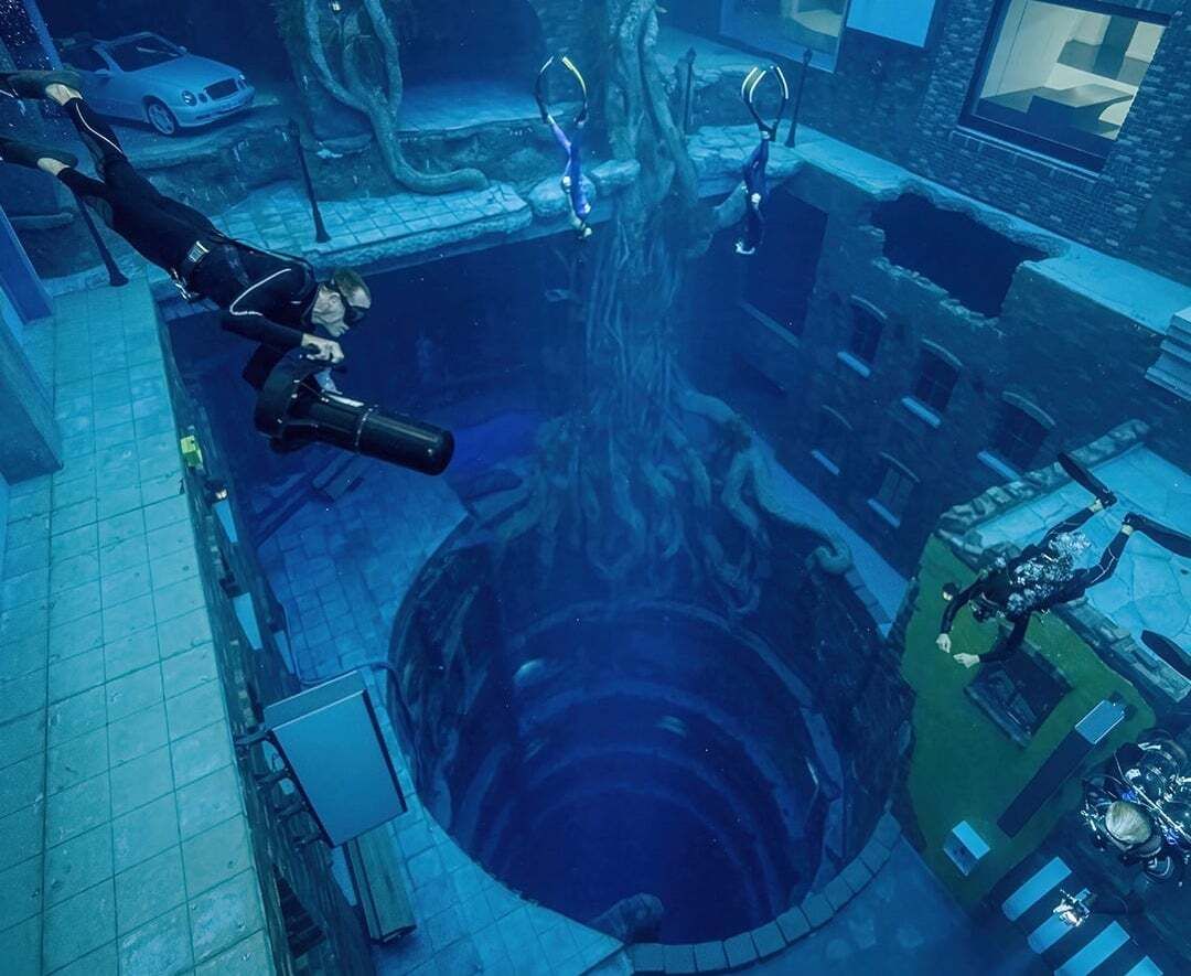 most deepest pool in the world