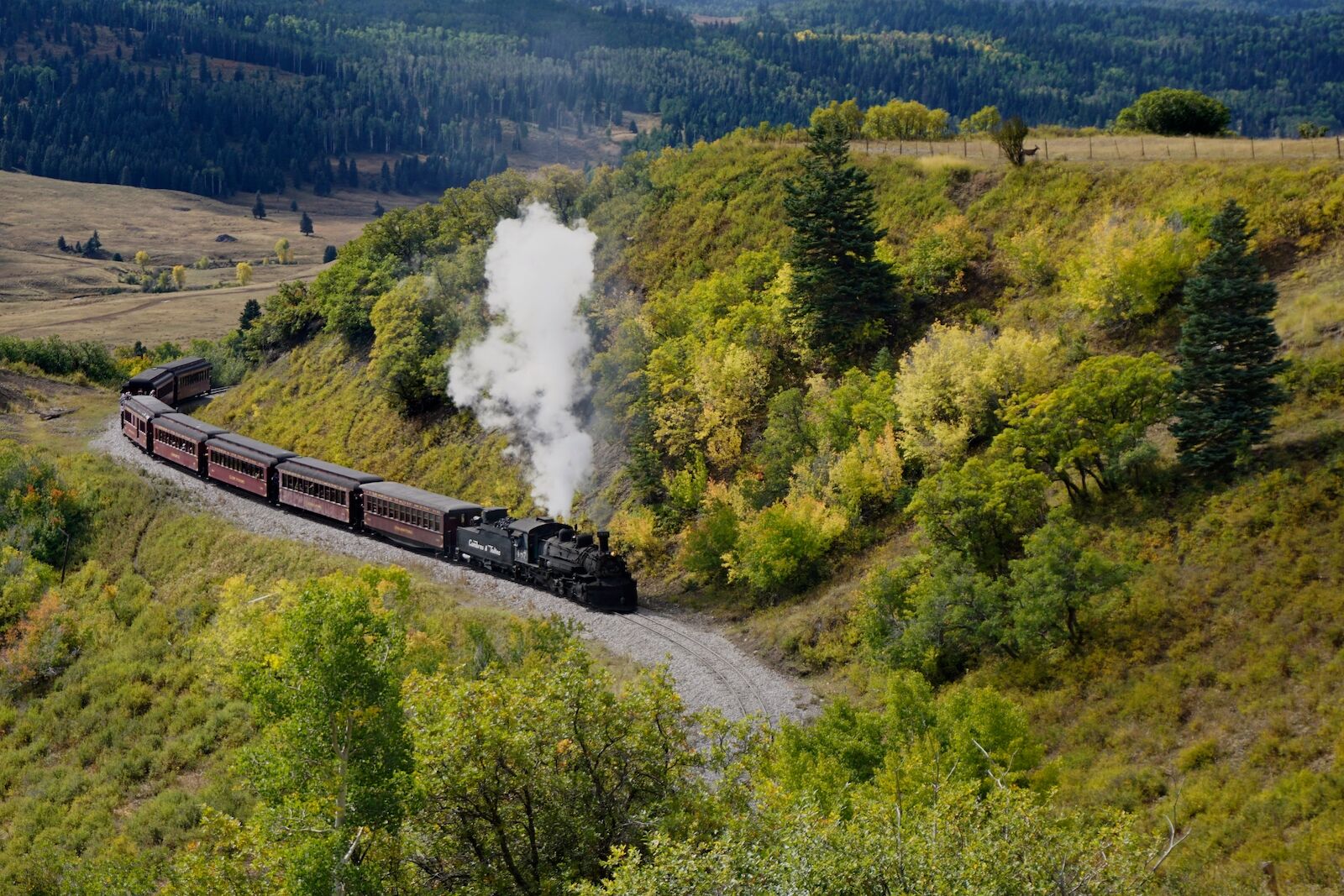 Luxury train travel USA: Cumbres and Toltec Scenic Railroad