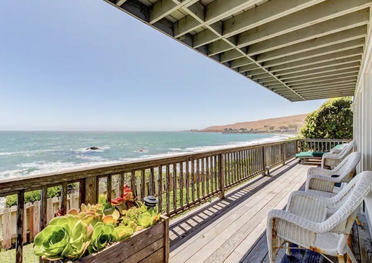 Best Coastal California Airbnbs for Groups and Families