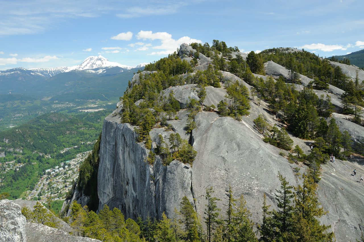 peak in Stawamus Chief park, british columbia, canada,  British Columbia climbing 