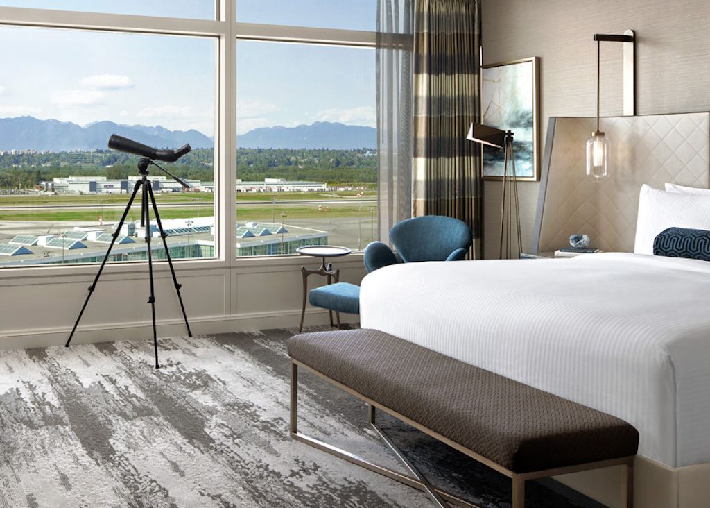 fairmont-vancouver-airport-room-vancouver-hotel-deals