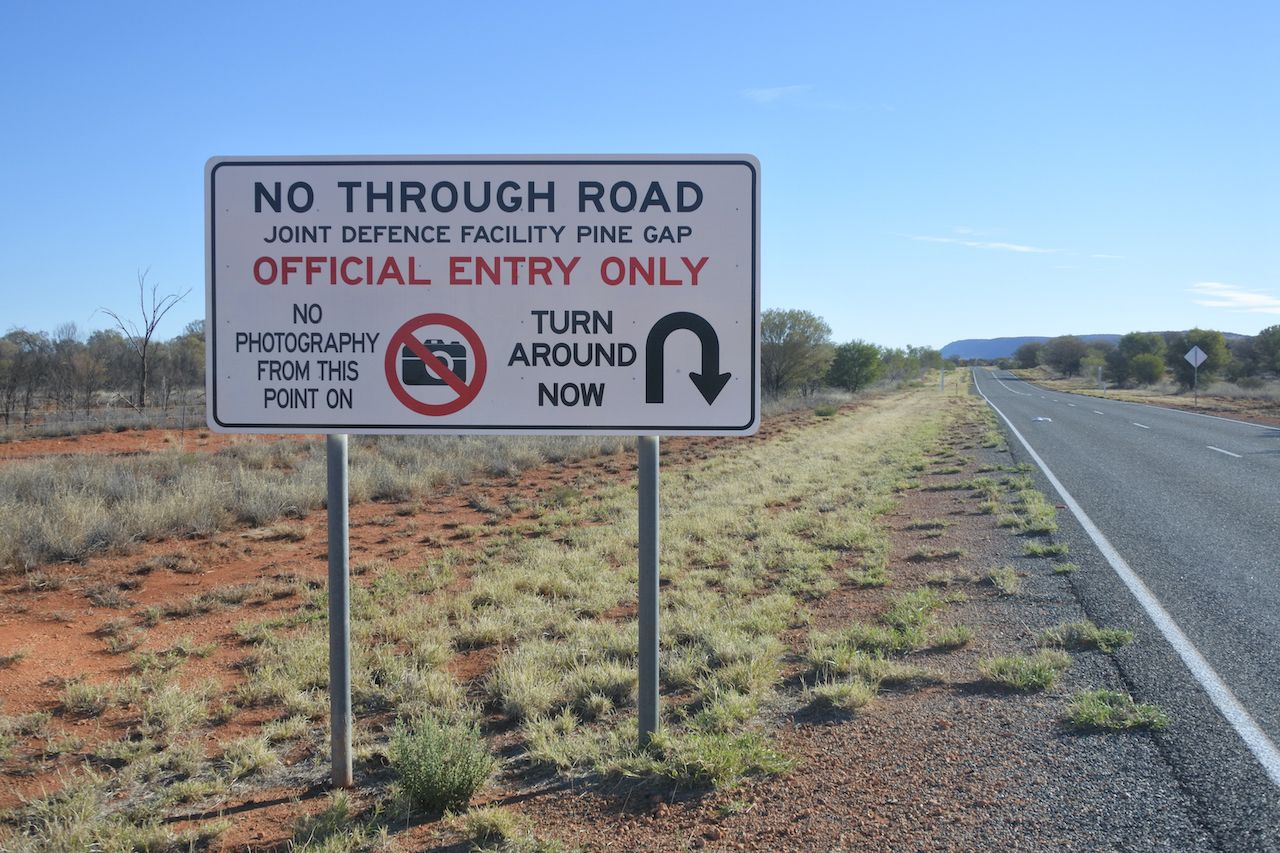 Alice,Springs,,Nt,-,May,20,2019:warning,Sign,On,The
